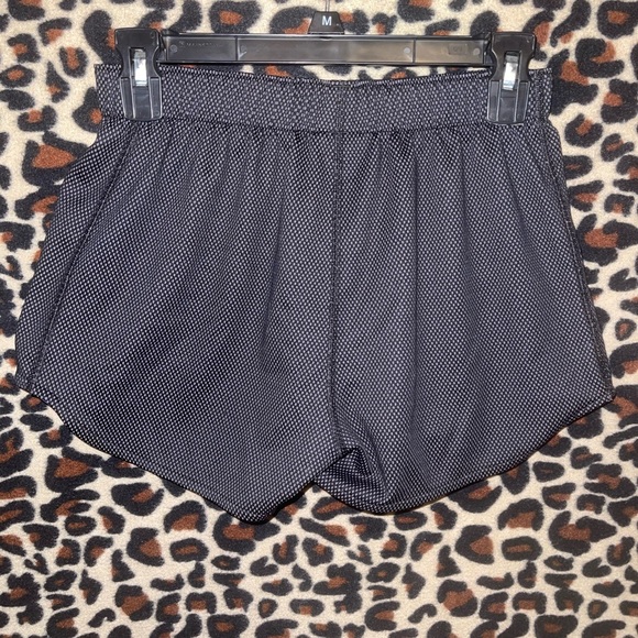 Athletic - Picture 3 of 4